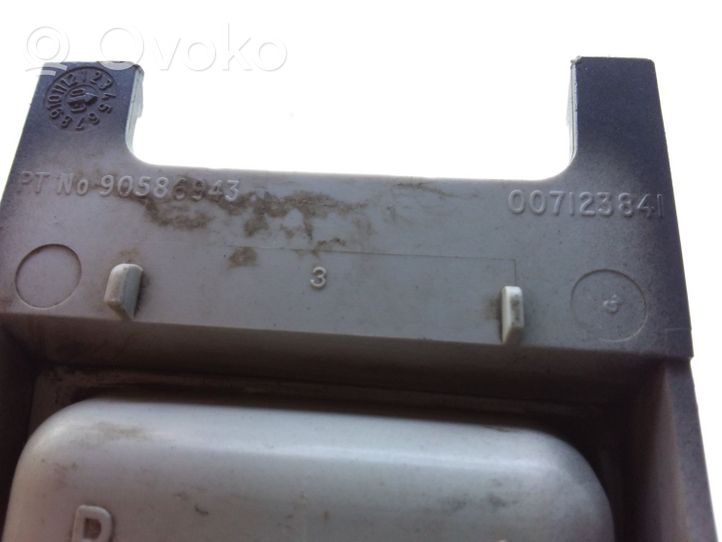 Opel Vectra B Takaoven kynnyksen suojalista 007123841