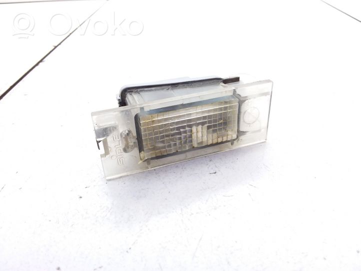 Renault Vel Satis Lampa oświetlenia tylnej tablicy rejestracyjnej 7700796163