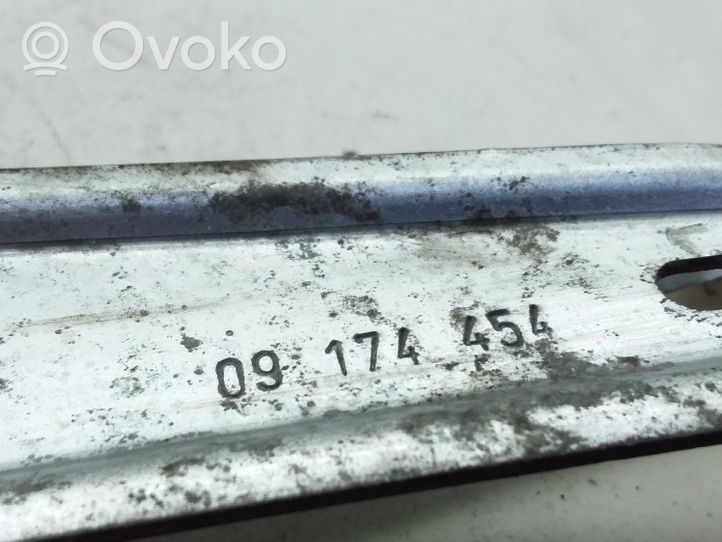 Opel Omega B1 Elektryczny podnośnik szyby drzwi 09174454