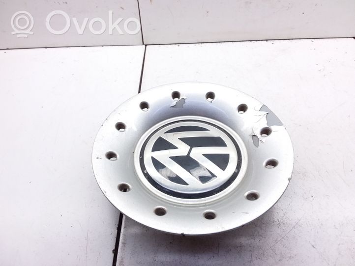 Volkswagen Bora R12 wheel hub/cap/trim 1J0601149G