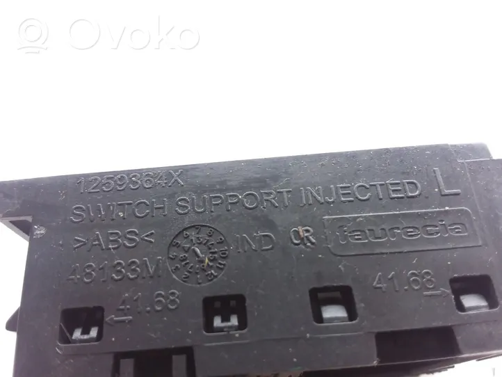 Opel Vivaro Przycisk / Przełącznik ogrzewania szyby przedniej / czołowej 48133M