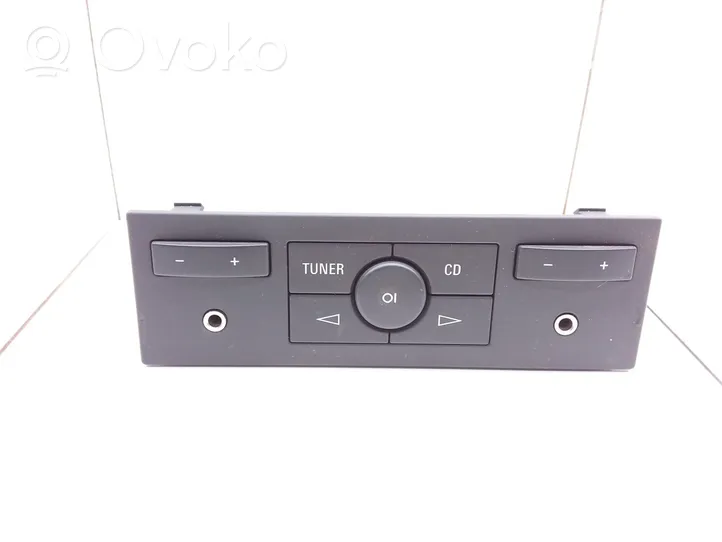 Opel Zafira B Interruttore di controllo dell’audio 13115968