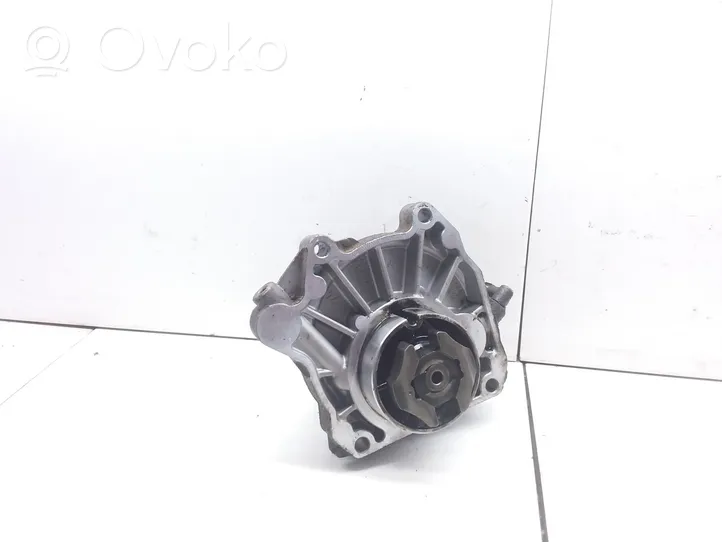 Opel Vectra C Vacuum pump 55188660