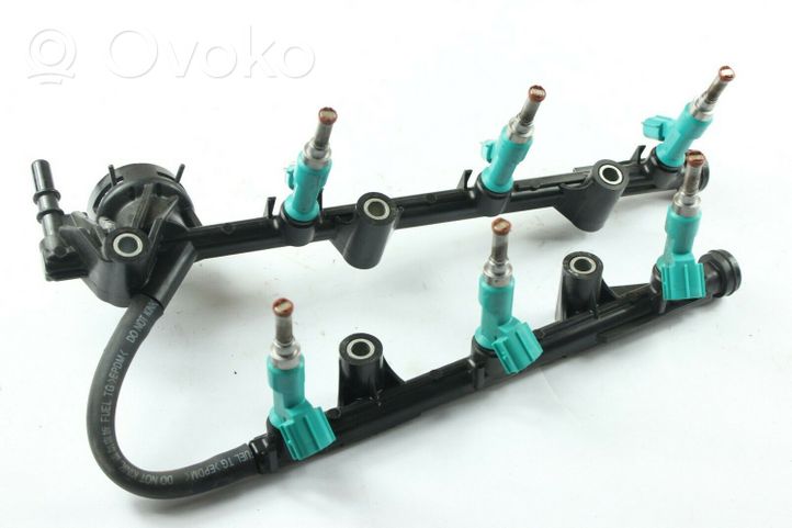 Lexus RX 330 - 350 - 400H Listwa wtryskowa 2327031070