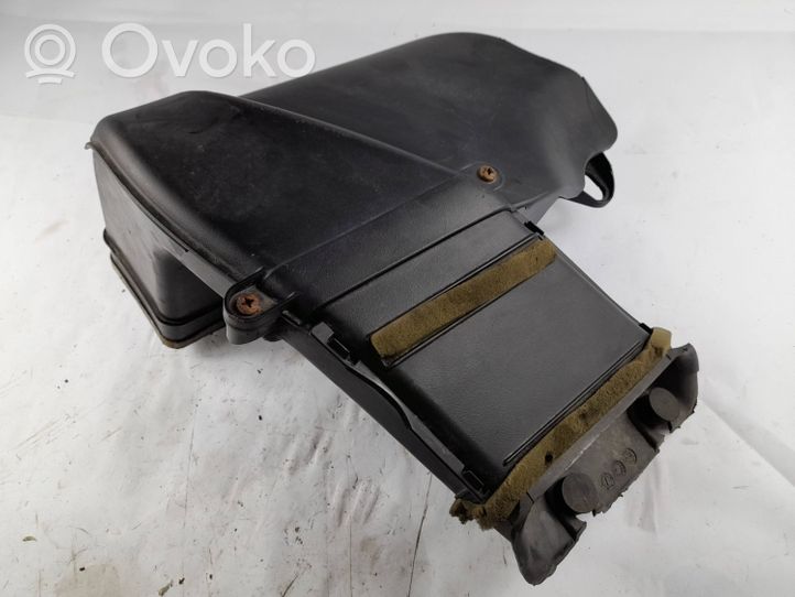 Jeep Cherokee Oro paėmimo kanalo detalė (-ės) 68158625AD