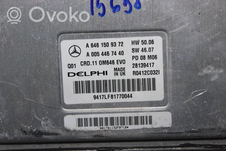 Mercedes-Benz C W204 Moottorin ohjainlaite/moduuli A6461509372