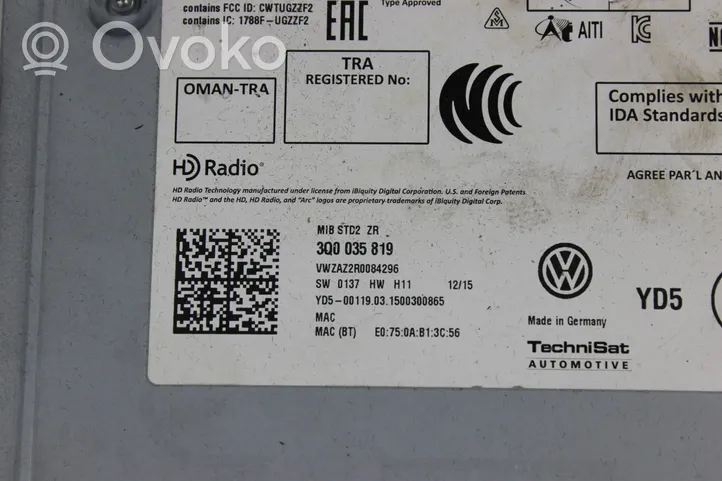 Volkswagen PASSAT B8 Panel / Radioodtwarzacz CD/DVD/GPS 3Q0035819