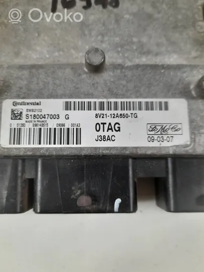 Ford Fiesta Sterownik / Moduł ECU 8V2112A650TG