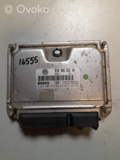 Volkswagen Polo III 6N 6N2 6NF Calculateur moteur ECU 030906032AP