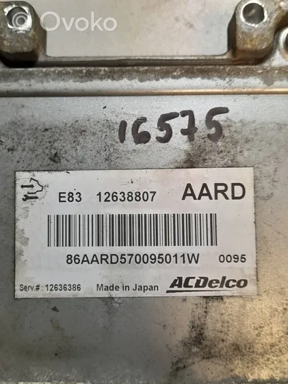 Opel Astra J Calculateur moteur ECU 12638807