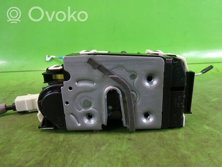 Infiniti Q30 Etuoven lukko A0997201901 A2040085899