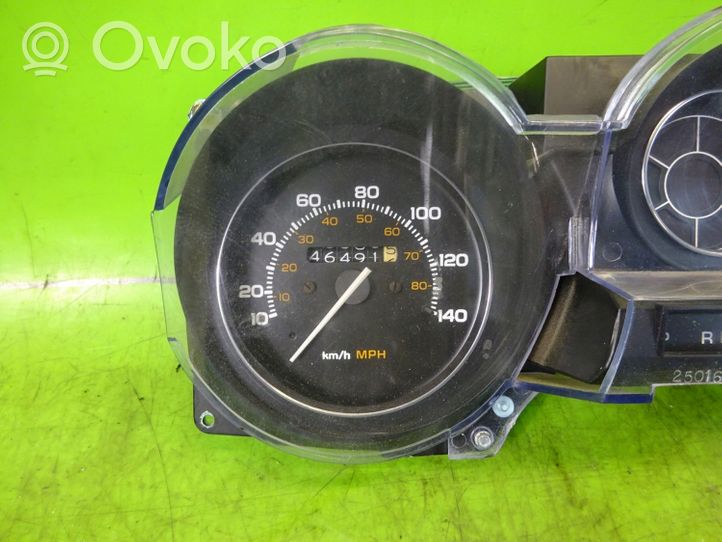 Pontiac Grand Prix Tachimetro (quadro strumenti) 25047003