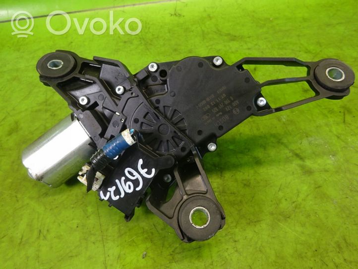 Toyota Yaris Moteur d'essuie-glace arrière 0390201825