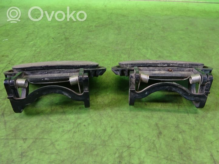 Audi A4 S4 B5 8D Zaślepka spryskiwacza lampy przedniej 8K0955276