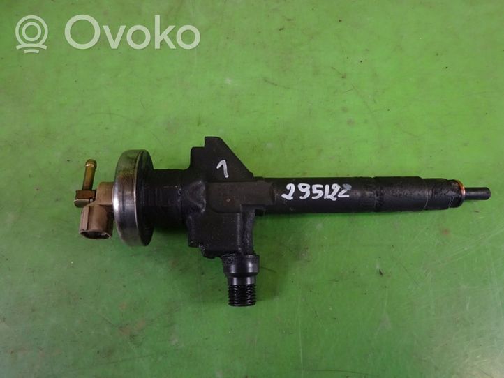 Mazda MPV Injecteur de carburant 18825-13H50