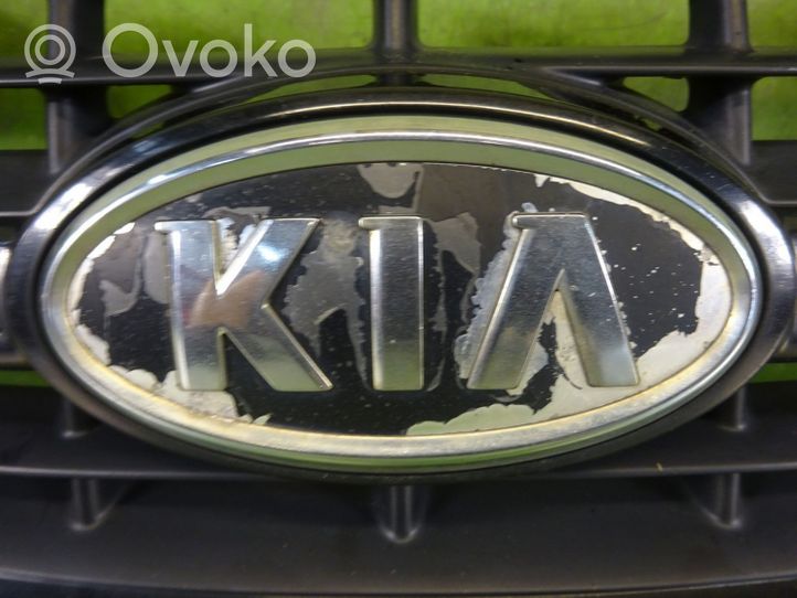 KIA Cerato Etupuskurin ylempi jäähdytinsäleikkö 