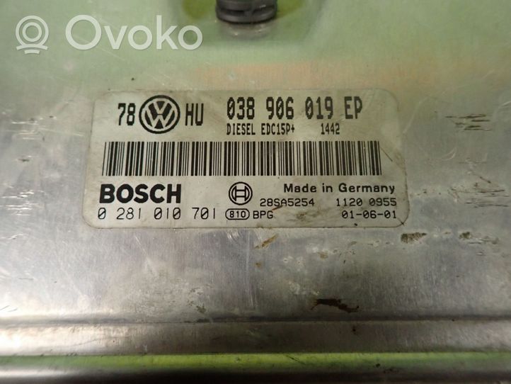 Volkswagen PASSAT B5 Moottorin ohjainlaite/moduuli (käytetyt) 038906019EP 0281010701
