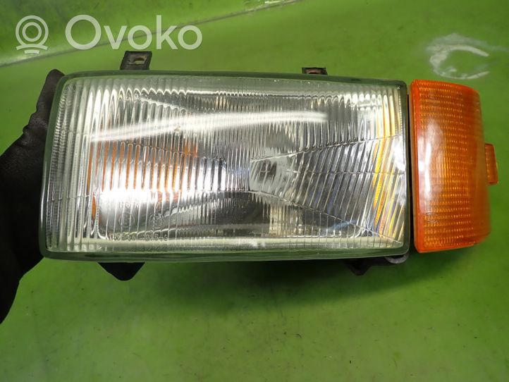 Volkswagen Transporter - Caravelle T1 Headlight/headlamp 