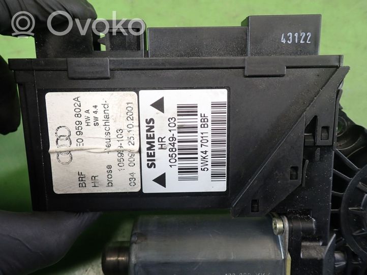 Audi A4 S4 B5 8D Elektryczny podnośnik szyby drzwi tylnych 8E0959802A