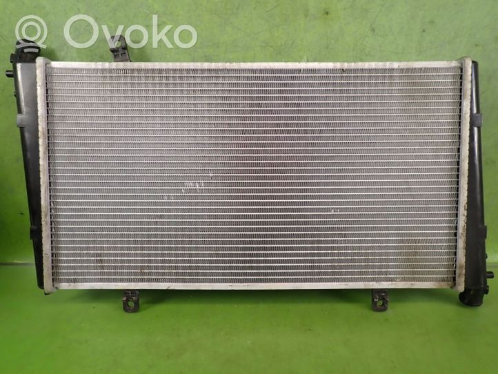 Volvo V40 Radiateur de refroidissement 53483