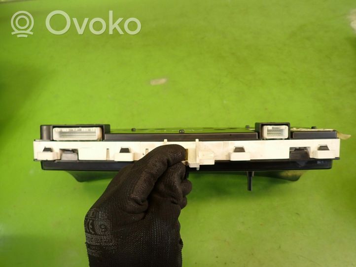 Toyota Corolla E120 E130 Compteur de vitesse tableau de bord 83800-02750