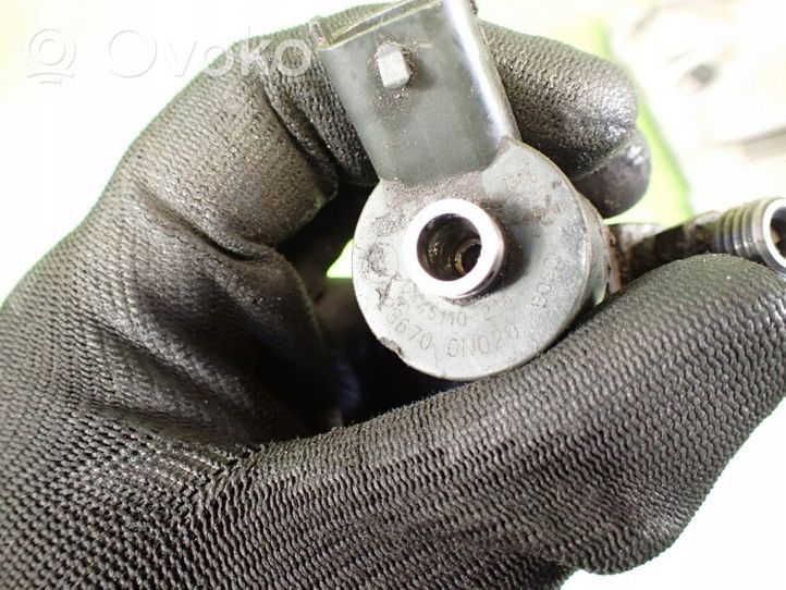 Toyota Yaris Injecteur de carburant 0445110214