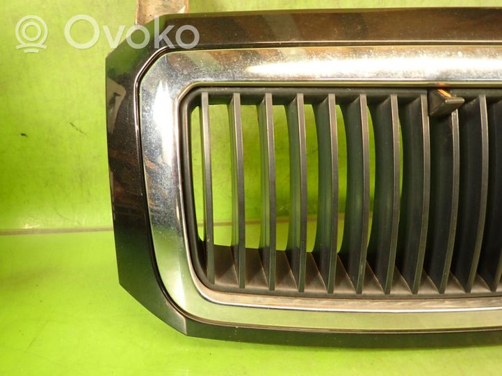 Skoda Fabia Mk1 (6Y) Grille calandre supérieure de pare-chocs avant 6Y0853668