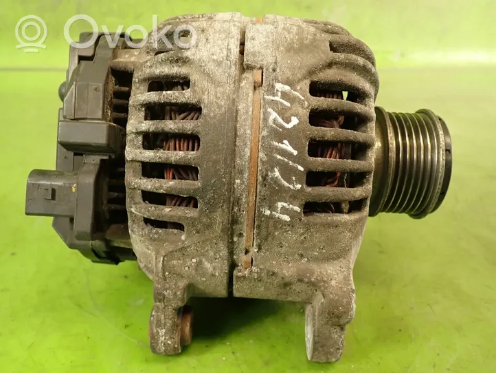 Volkswagen Golf V Generatore/alternatore 