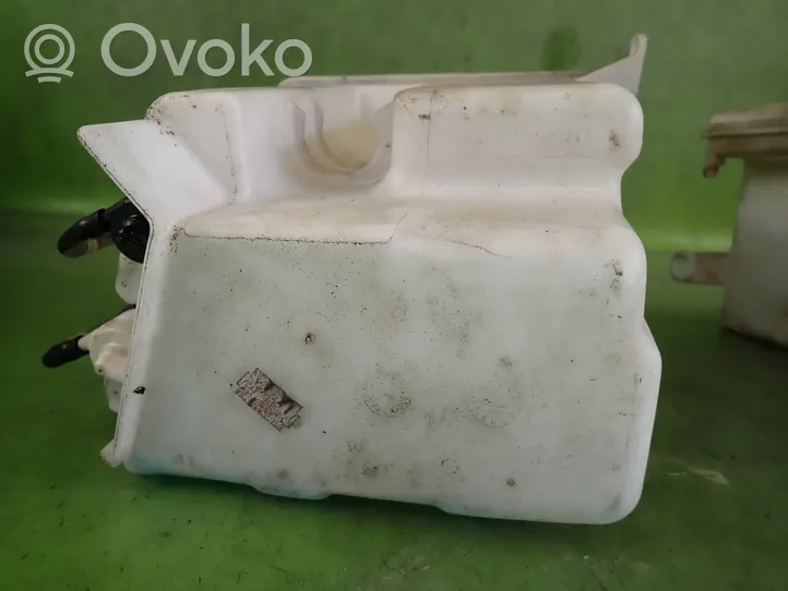 Toyota Corolla E120 E130 Zbiornik płynu do spryskiwaczy szyby przedniej / czołowej 