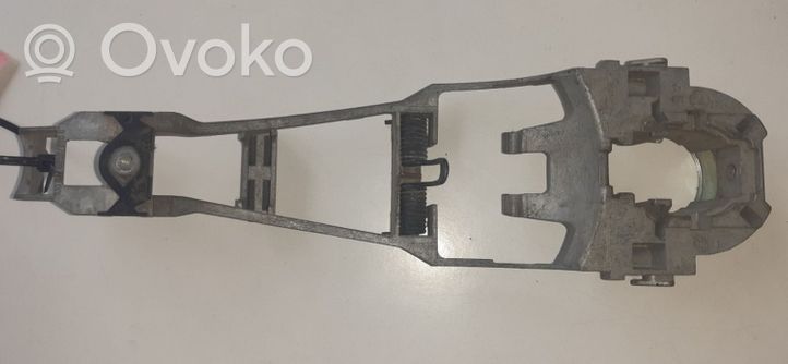 Skoda Octavia Mk2 (1Z) Front door exterior handle/bracket 1U0837885B