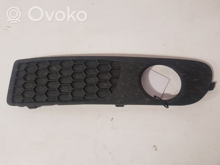 Volvo S80 Grille inférieure de pare-chocs avant 30655929