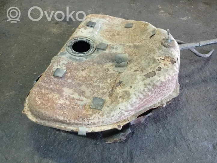 Chevrolet Evanda Fuel tank 