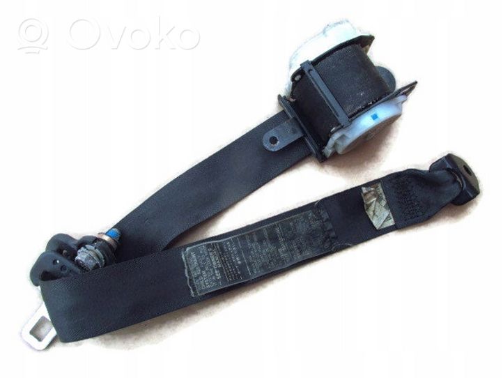 Mitsubishi Pajero Third row seat belt 