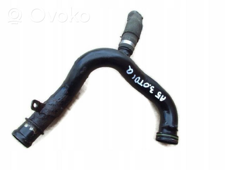 Audi A5 8T 8F Durite de refroidissement tube 