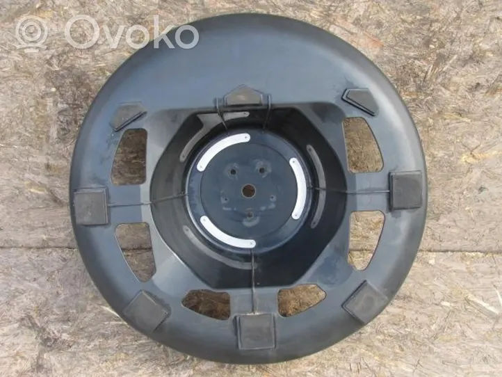 Suzuki Vitara (LY) Support roue de secours Grand