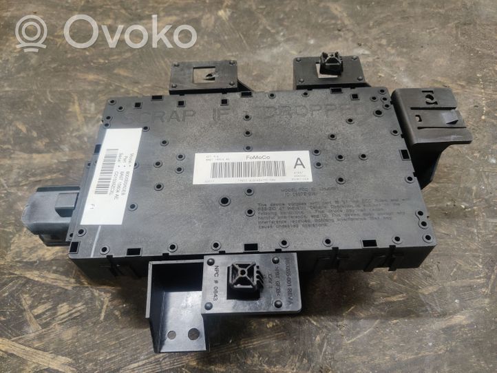 Lincoln MKS Module confort 8A5T15604AE