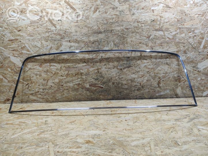 Rolls-Royce Silver Shadow Rear windscreen/windshield window UB12407