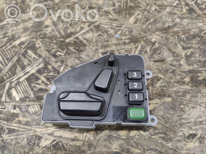 1408200610 MercedesBenz S W140 Seat memory switch, 20.00 € RRR