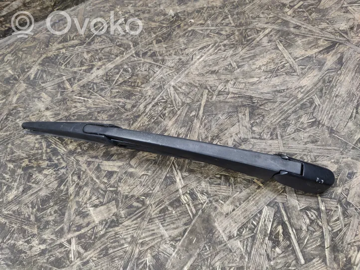 Honda Element Rear wiper blade arm 