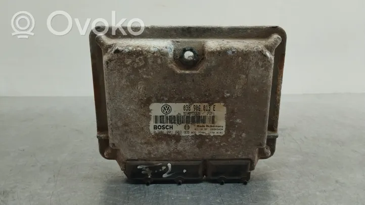 Volkswagen Caddy Calculateur moteur ECU 