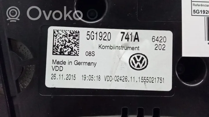 Volkswagen Golf VII Compteur de vitesse tableau de bord 