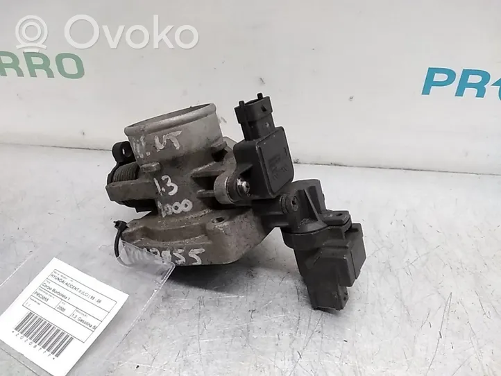 Hyundai Accent Intake manifold 