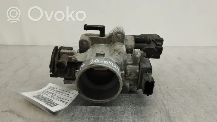 Hyundai Accent Intake manifold 