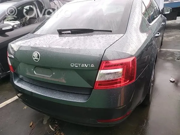 Skoda Octavia Mk3 (5E) Tylna klapa bagażnika 