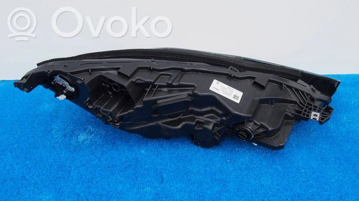 1760888-00-E Tesla Model 3 Headlight/headlamp, 157.65 € | RRR