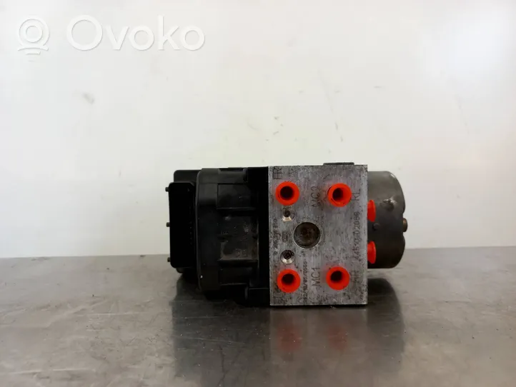 Toyota Corolla E110 Pompe ABS 4451002050