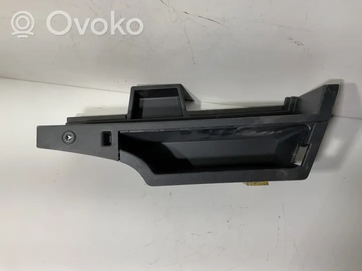 Lexus UX Tavaratilan säilytyslokero 6499776080