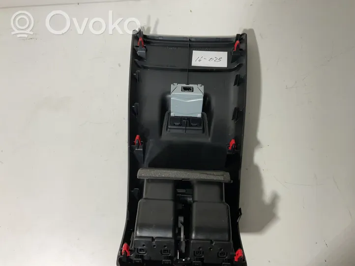 Lexus UX Inne części wnętrza samochodu 5892376040