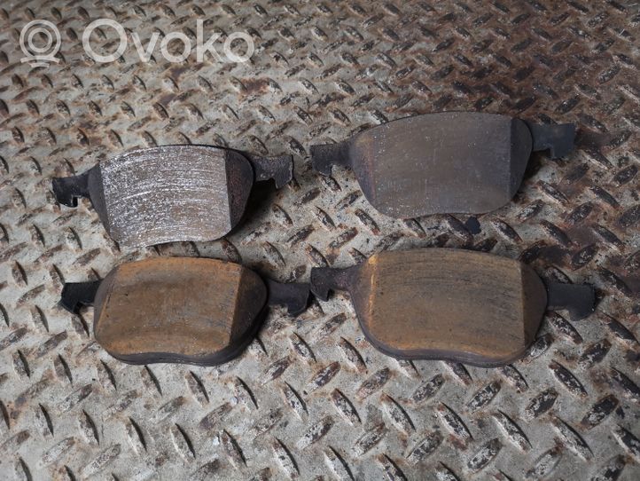 Ford Focus Brake pads (front) 