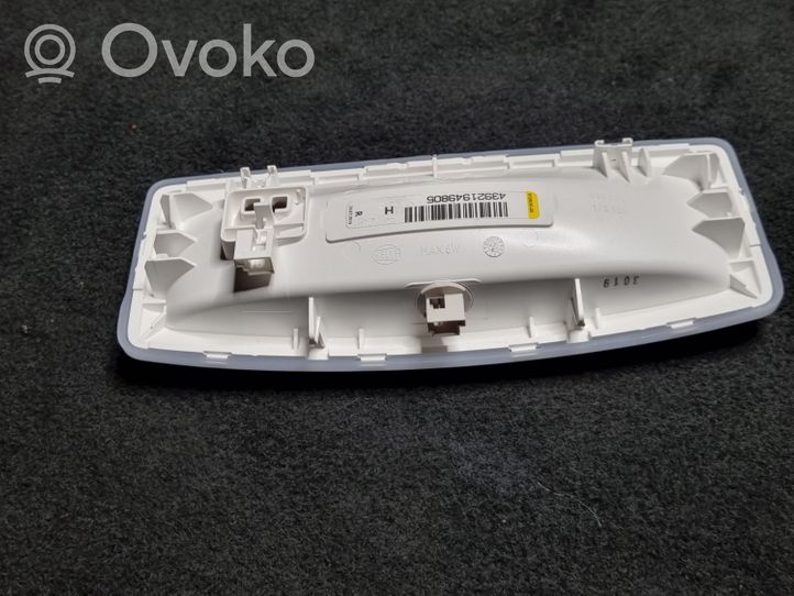 BMW 2 F22 F23 Lampka podsufitki tylna 9219498